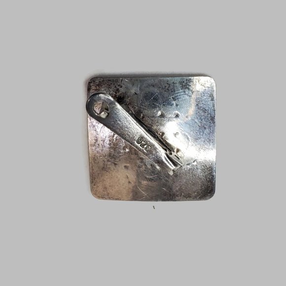 Vintage Sterling Silver Celtic Knot Earrings - Picture 2 of 5